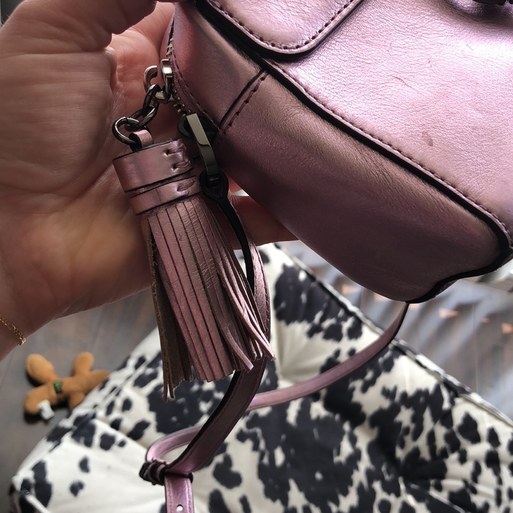 Rebecca Minkoff Crossbody MAB Camera Bag in Metallic Pink - Picture 6 of 8